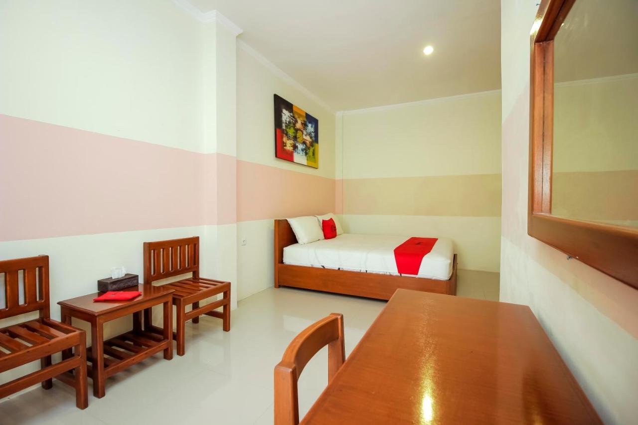 Reddoorz Near Jalan Jendral Sudirman Manado 호텔 외부 사진
