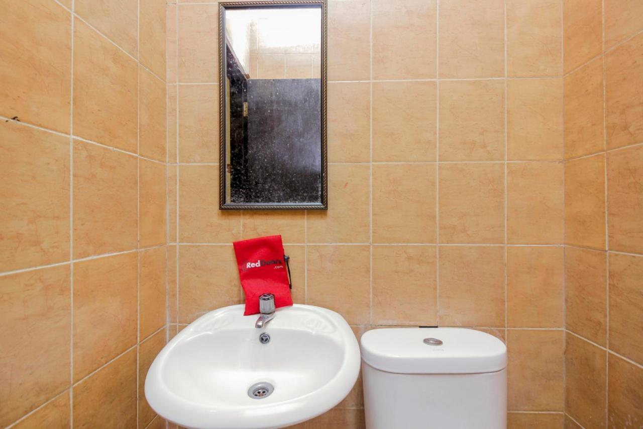 Reddoorz Near Jalan Jendral Sudirman Manado 호텔 외부 사진