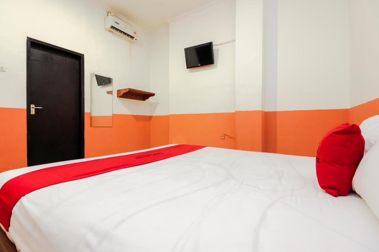 Reddoorz Near Jalan Jendral Sudirman Manado 호텔 외부 사진