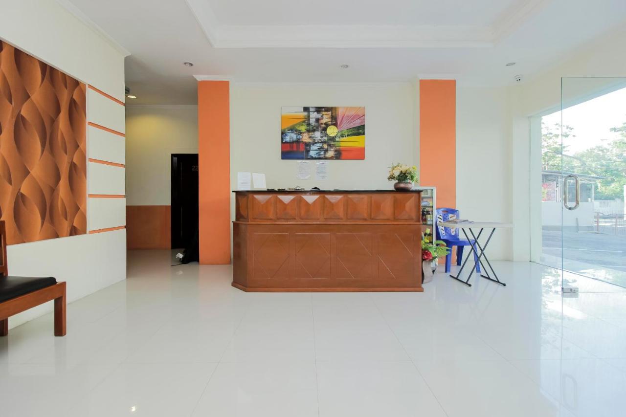 Reddoorz Near Jalan Jendral Sudirman Manado 호텔 외부 사진