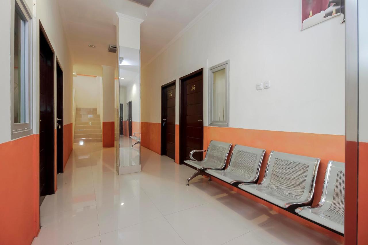 Reddoorz Near Jalan Jendral Sudirman Manado 호텔 외부 사진