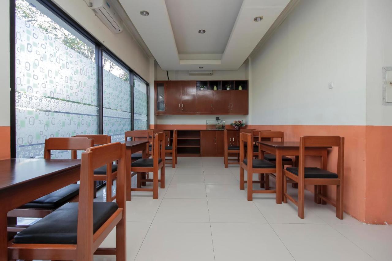 Reddoorz Near Jalan Jendral Sudirman Manado 호텔 외부 사진